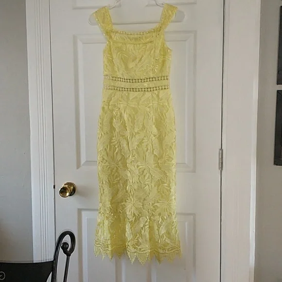 knee length dresses for ladies Aidan Mattox MN1E207483 main image 1